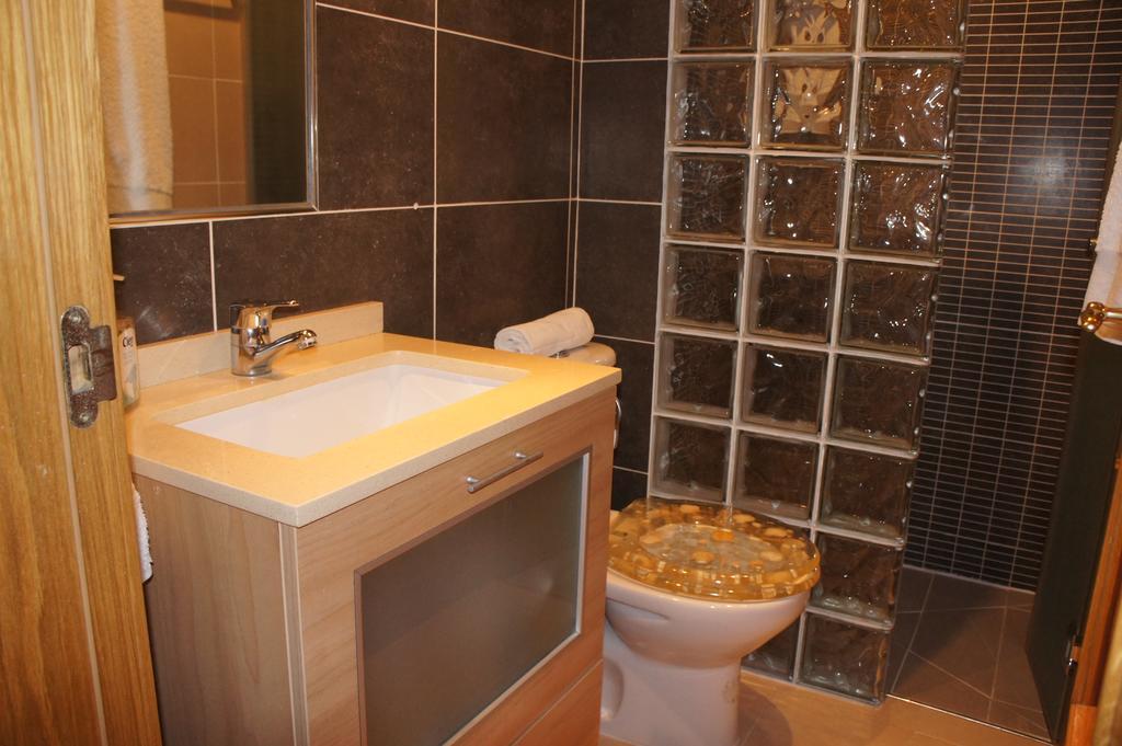 Sunny Apartment Al-Sakia, Quarteira, Vilamoura Eksteriør billede